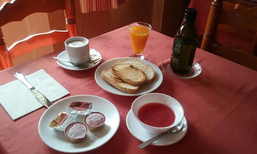 Hotel Las Flores Tolox