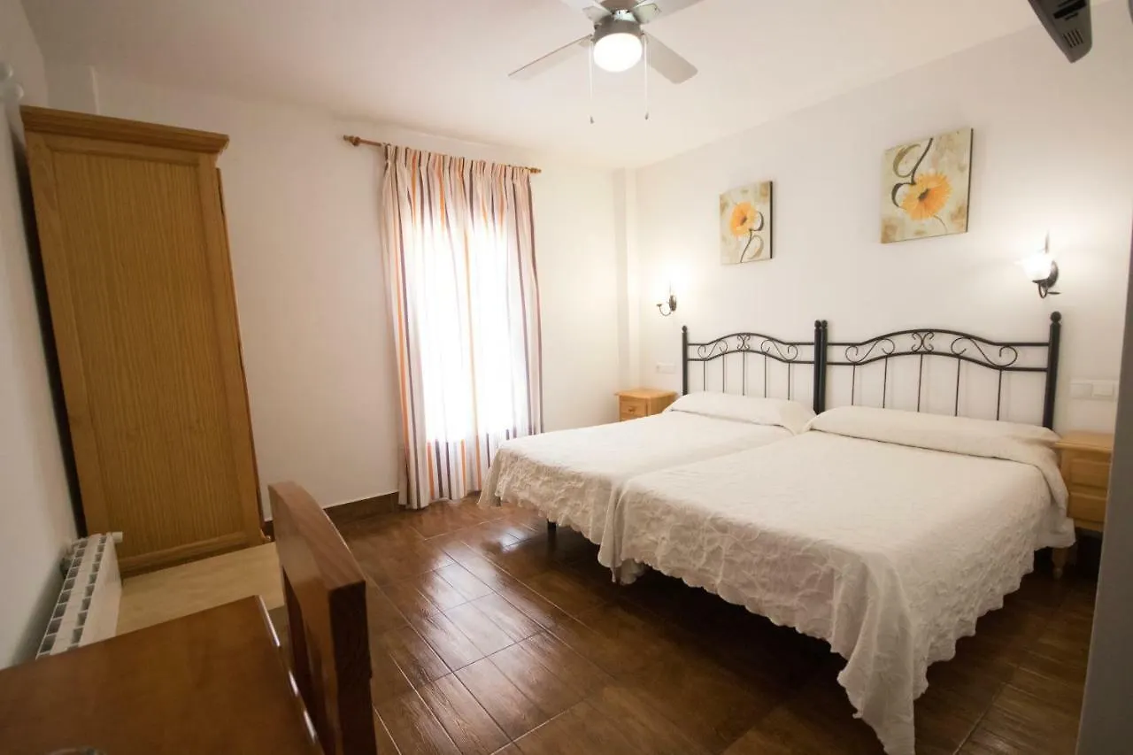 Hotel Las Flores Tolox